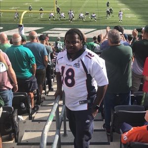 Meet your Posher, Sam